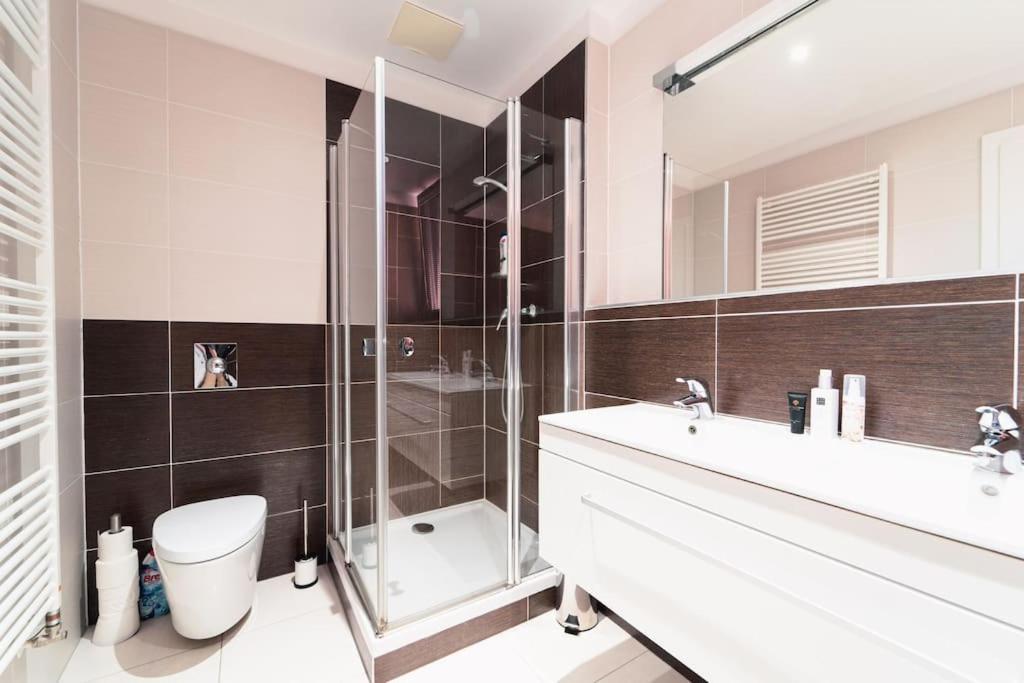 Prague Marina River View Apartment Close To City Centre Free Parking Экстерьер фото